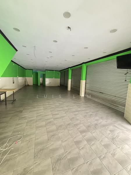 Kedai untuk Disewa di Taman Bukit Tiram (Ulu Tiram) - Luis Lim - Interior - PropertyGuru.com.my