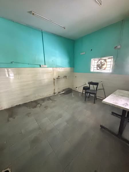 Kedai untuk Disewa di Taman Bukit Tiram (Ulu Tiram) - Luis Lim - Interior - PropertyGuru.com.my