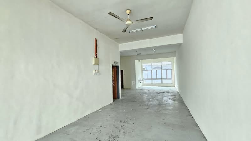 Pejabat untuk Disewa di Taman Bukit Serdang (Seri Kembangan) - Max Pek - PropertyGuru.com.my