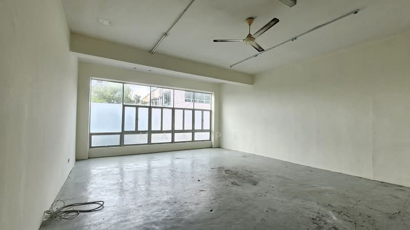 Pejabat untuk Disewa di Taman Bukit Serdang (Seri Kembangan) - Max Pek - PropertyGuru.com.my