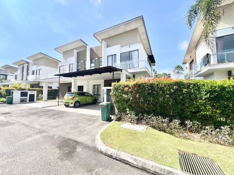 Rumah Berkembar untuk Dijual di Semenyih (Selangor) - Tengku Zairi - PropertyGuru.com.my