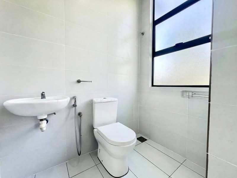 Rumah Berkembar untuk Dijual di Semenyih (Selangor) - Tengku Zairi - PropertyGuru.com.my