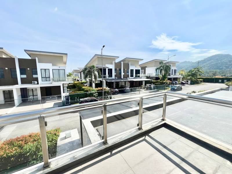 Rumah Berkembar untuk Dijual di Semenyih (Selangor) - Tengku Zairi - PropertyGuru.com.my
