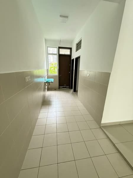 2-storey Terraced House for Sale in Shah Alam (Selangor) - Ka Ee - Corridor - PropertyGuru.com.my