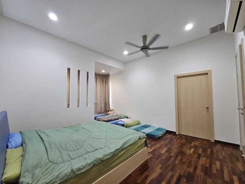 Link Bungalow for Sale in Kota Kemuning (Shah Alam) - Shawn Seow - Bedroom - PropertyGuru.com.my
