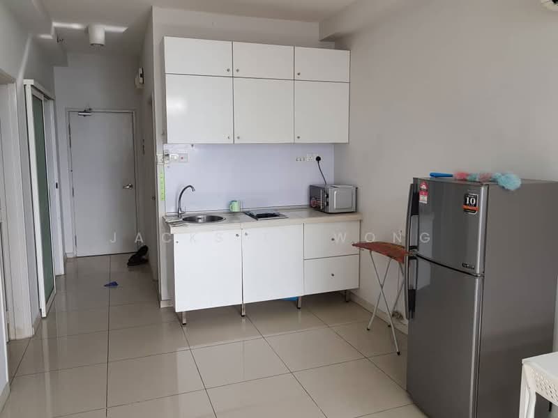 Servis Apartment untuk Disewa di Centrestage Designer Suite - Jacksley Wong - Kitchen - PropertyGuru.com.my