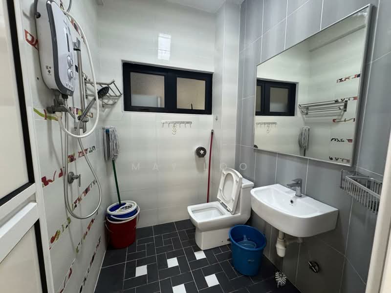 Kondominium untuk Disewa di Treetops Residence - May Loo - Bathroom - PropertyGuru.com.my