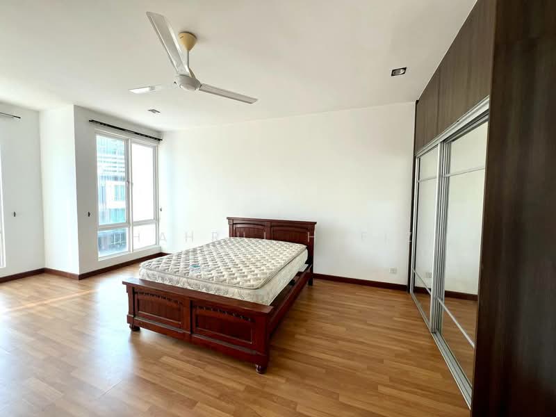 3-storey Terraced House for Sale in Cyberjaya (Selangor) - Shahrul Hafizi - Bedroom - PropertyGuru.com.my