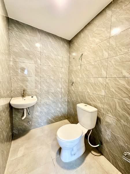 2-storey Terraced House for Sale in Klang (Selangor) - Danial Mohd Zaki - Bathroom - PropertyGuru.com.my