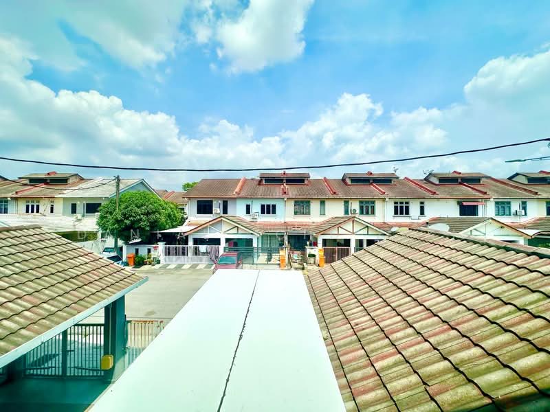 2-storey Terraced House for Sale in Klang (Selangor) - Danial Mohd Zaki - Exterior - PropertyGuru.com.my