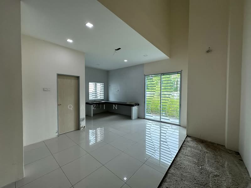 2-storey Terraced House for Sale in Lahat (Perak) - Qazin Khoo - Kitchen - PropertyGuru.com.my