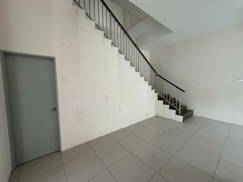 2-storey Terraced House for Sale in Lahat (Perak) - Qazin Khoo - Interior - PropertyGuru.com.my