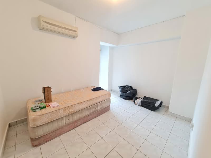 Condominium for Sale at Bangunan Choo Cheng Khay - Kenneth Low - Bedroom - PropertyGuru.com.my