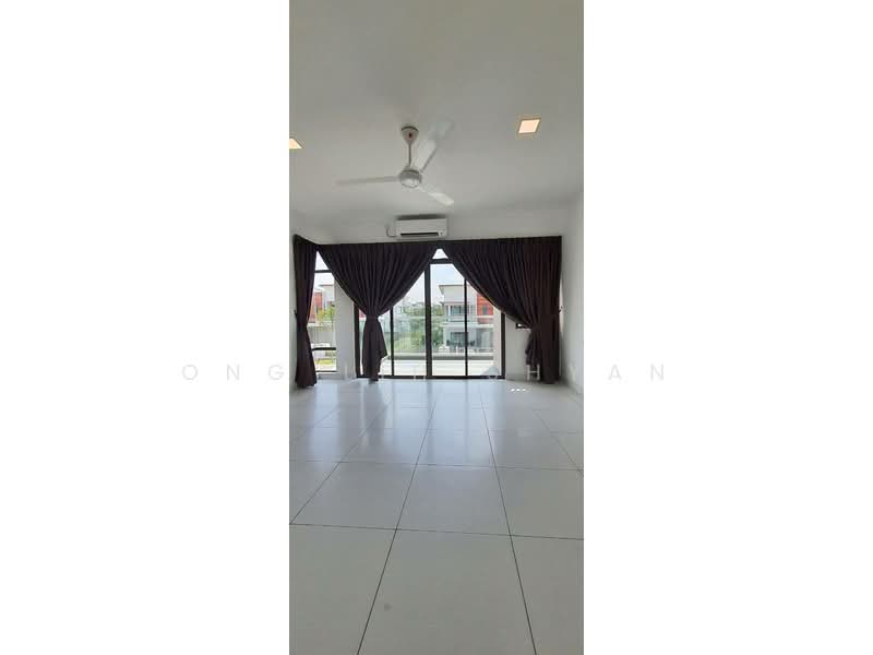 2-storey Terraced House for Sale in Gelang Patah (Johor) - Ong Lih Shyan - Living Room - PropertyGuru.com.my