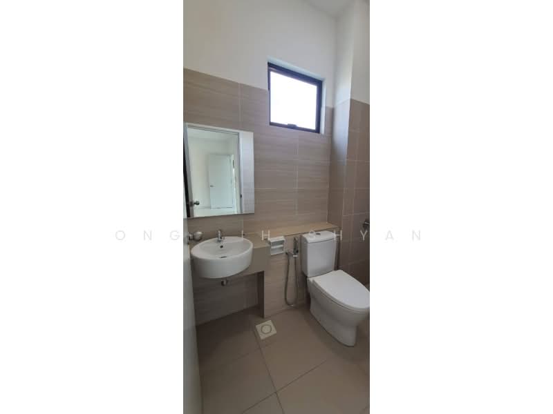 2-storey Terraced House for Sale in Gelang Patah (Johor) - Ong Lih Shyan - Bathroom - PropertyGuru.com.my