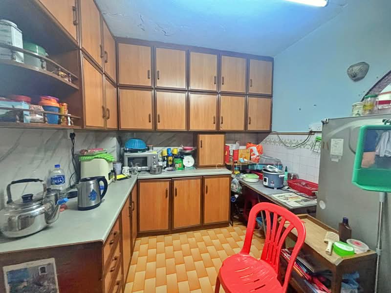 Rumah Teres untuk Dijual di Taman Bukit Intan (Sri Petaling) - Evelle Chan - Kitchen - PropertyGuru.com.my