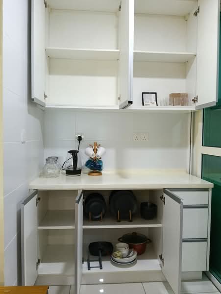Service Residence for Rent at Impiria Residensi Bukit Tinggi Klang - Canly Tee - Kitchen - PropertyGuru.com.my