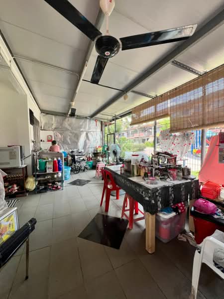 Townhouse for Sale in Taman Tampoi Indah (Tampoi) - Ashley Goh - Interior - PropertyGuru.com.my