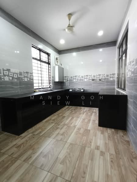 Rumah Teres 2 Tingkat untuk Dijual di Kulai (Johor) - Mandy Goh Siew Li - Kitchen - PropertyGuru.com.my