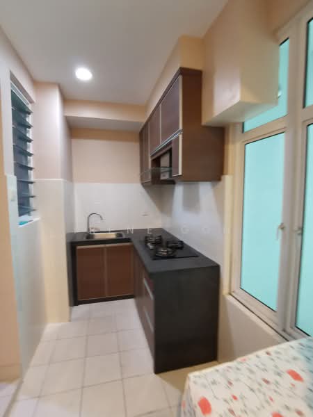 Kondominium untuk Dijual di Platino Condominium - Irene Goh - Kitchen - PropertyGuru.com.my