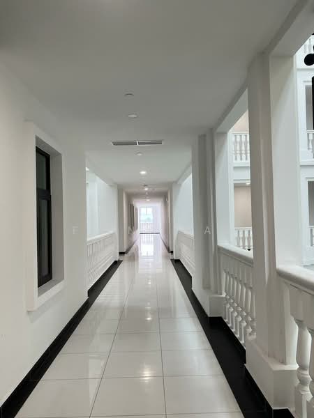 Shop / Office for Rent in Iskandar Puteri (Nusajaya) (Johor) - Fiona Nam - Corridor - PropertyGuru.com.my