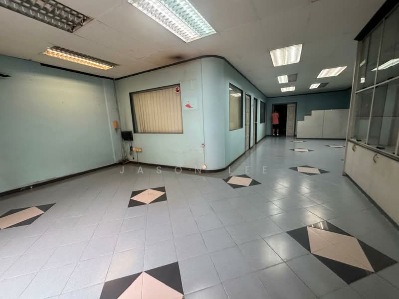 Terrace Factory for Rent in Taman Perindustrian Jaya (Ara Damansara) - Jason Lee - Interior - PropertyGuru.com.my