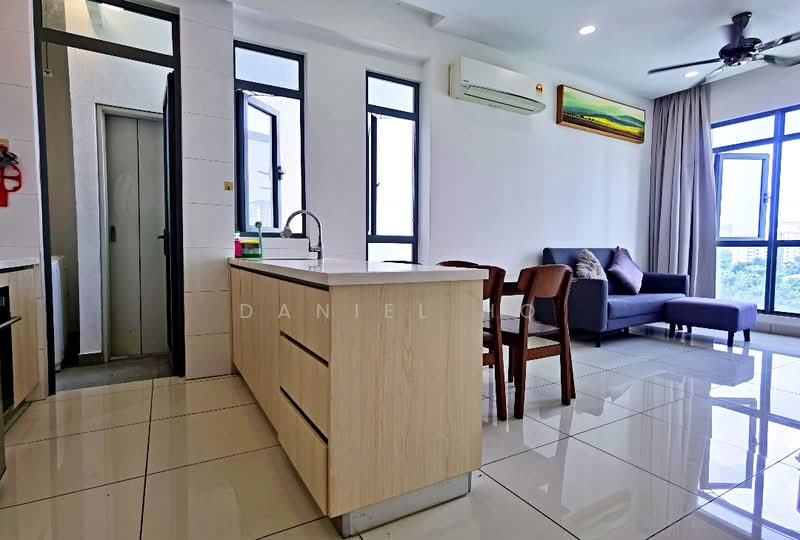 Kondominium untuk Dijual di Vivo Residential Suites - Daniel Ho - Kitchen - PropertyGuru.com.my