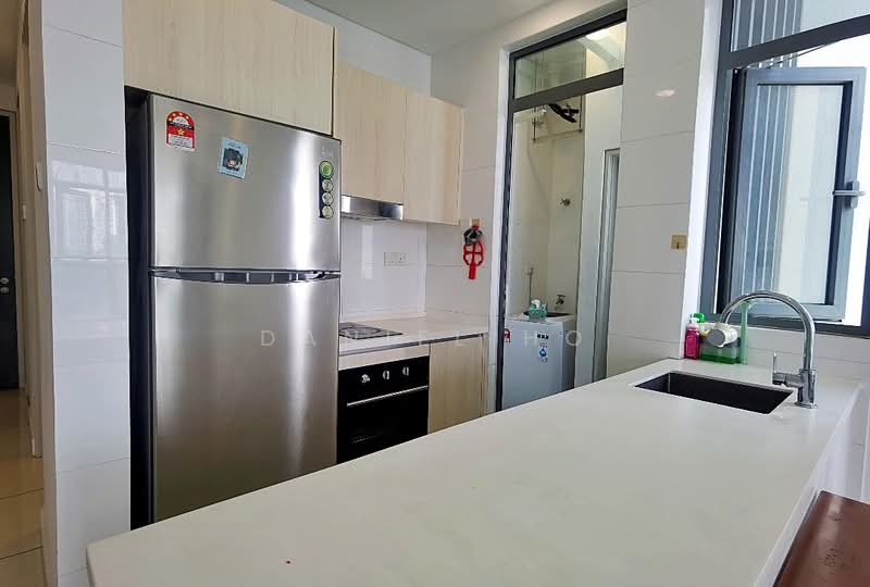 Kondominium untuk Dijual di Vivo Residential Suites - Daniel Ho - Kitchen - PropertyGuru.com.my