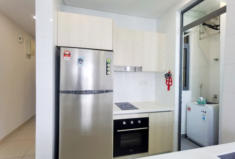 Kondominium untuk Dijual di Vivo Residential Suites - Daniel Ho - Kitchen - PropertyGuru.com.my