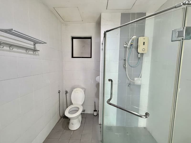 Kondominium untuk Disewa di T-Parkland - Wilson Wong - Bathroom - PropertyGuru.com.my