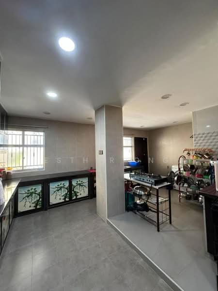2-storey Terraced House for Sale in Subang Bestari (Shah Alam) - Esther Ong - Kitchen - PropertyGuru.com.my