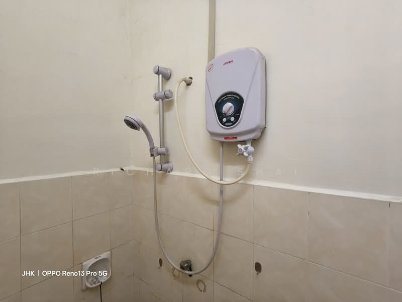 1-storey Terraced House for Rent in Pasir Gudang (Johor) - Richard Shai - Bathroom - PropertyGuru.com.my