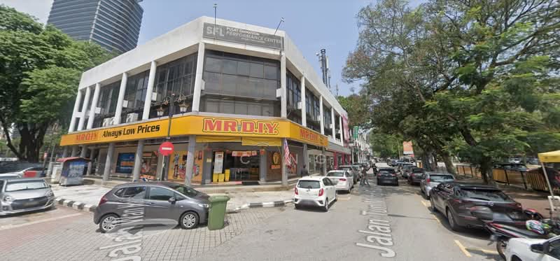 Shop / Office for Rent in Taman Tun Dr Ismail (Kuala Lumpur) - FC Ng - Exterior - PropertyGuru.com.my