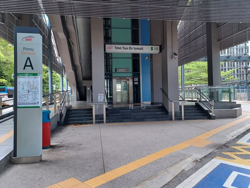 Shop / Office for Rent in Taman Tun Dr Ismail (Kuala Lumpur) - FC Ng - Entrance - PropertyGuru.com.my