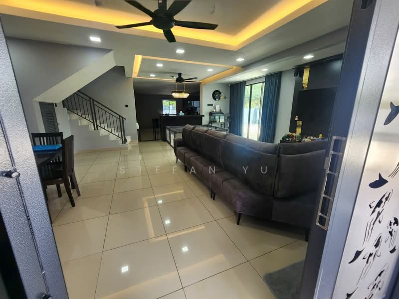2-storey Terraced House for Sale in Ulu Tiram (Johor) - Stefan Yu - Living Room - PropertyGuru.com.my