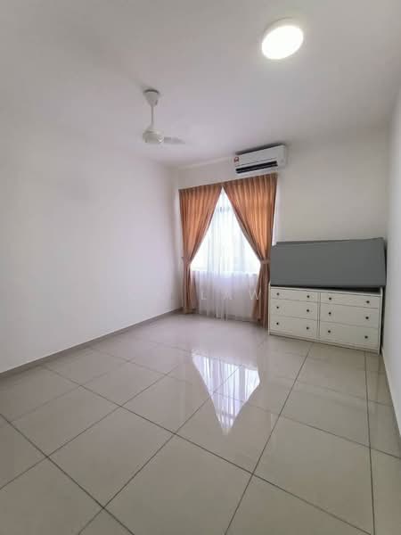 2-storey Terraced House for Sale in Setia Ecohill (Semenyih) - CK Law - Interior - PropertyGuru.com.my