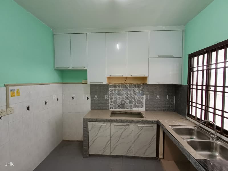 Apartment for Sale at Seri Mutiara Apartment - Richard Shai - Kitchen - PropertyGuru.com.my