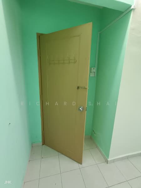 Apartment for Sale at Seri Mutiara Apartment - Richard Shai - Entrance - PropertyGuru.com.my