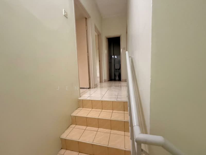 Rumah Teres 2 Tingkat untuk Disewa di Semenyih (Selangor) - Jenny Chia - Corridor - PropertyGuru.com.my