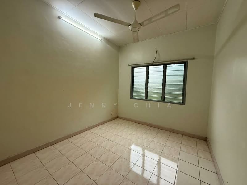 Rumah Teres 2 Tingkat untuk Disewa di Semenyih (Selangor) - Jenny Chia - Interior - PropertyGuru.com.my