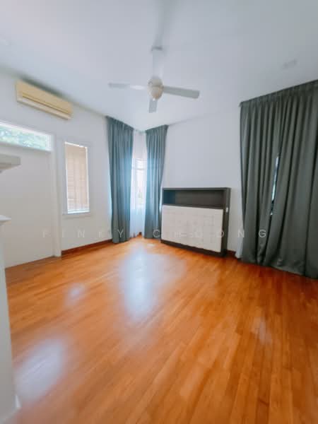 Bungalow for Rent in Valencia (Sungai Buloh) - Pinky Choong - PropertyGuru.com.my