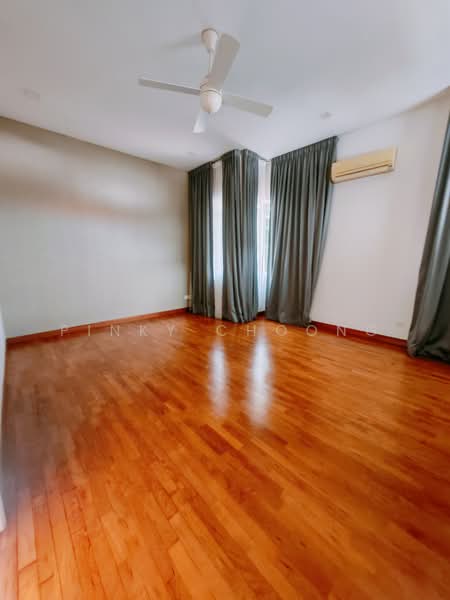 Bungalow for Rent in Valencia (Sungai Buloh) - Pinky Choong - PropertyGuru.com.my
