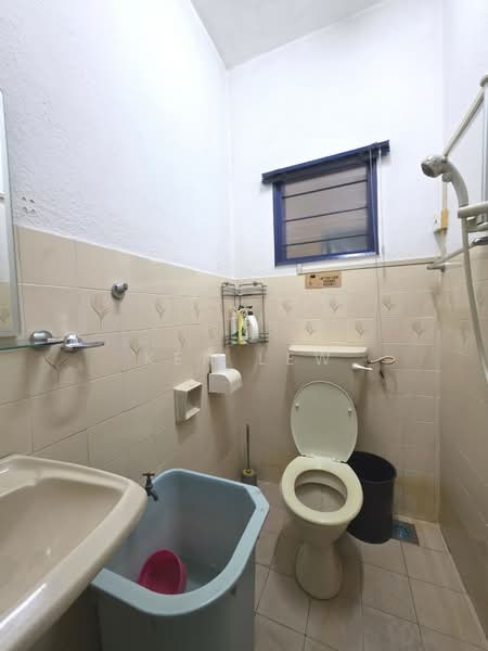 2-storey Terraced House for Sale in Taman Connaught (Cheras) - Ken Lew - Bathroom - PropertyGuru.com.my