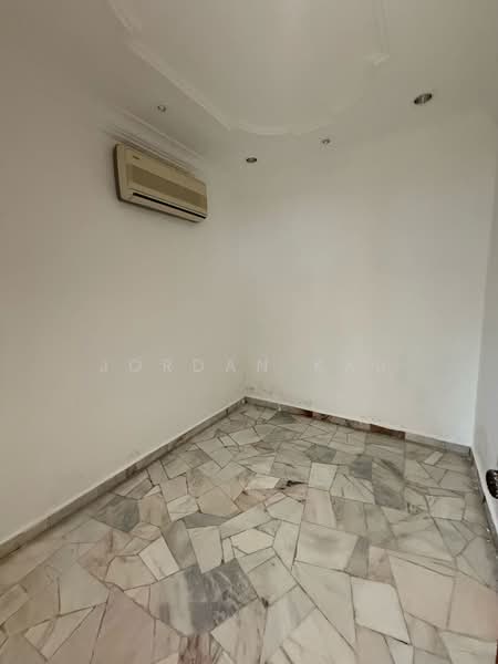 1-storey Terraced House for Sale in Taman Johor Jaya (Johor Bahru) - Jordan Kau - PropertyGuru.com.my