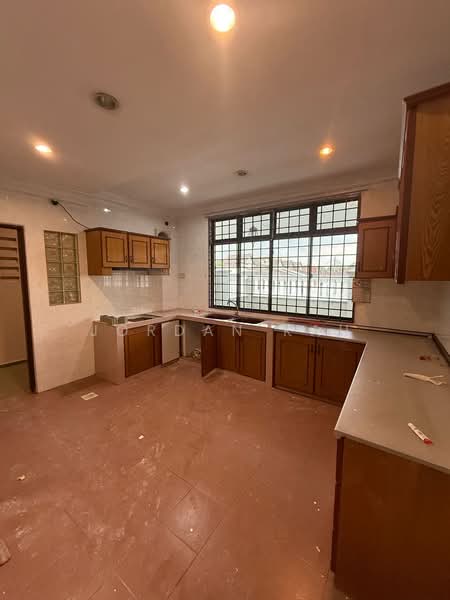 1-storey Terraced House for Sale in Taman Johor Jaya (Johor Bahru) - Jordan Kau - PropertyGuru.com.my
