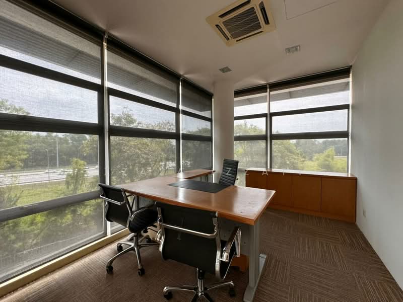Retail Office for Rent in Laman Seri (Shah Alam) - Izzaza Izzati - Study - PropertyGuru.com.my