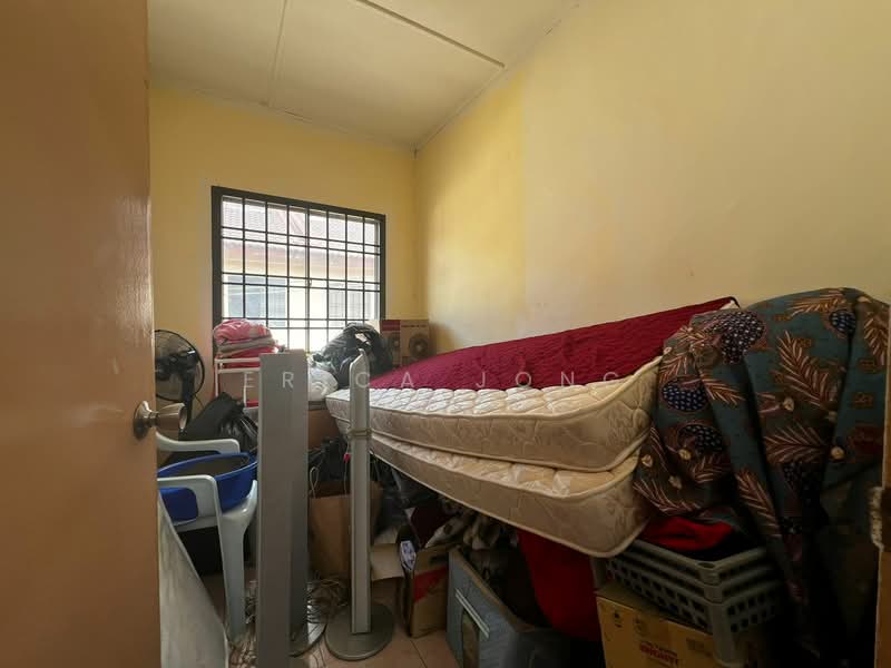 2-storey Terraced House for Rent in Kota Masai (Pasir Gudang) - Erica Jong - Bedroom - PropertyGuru.com.my