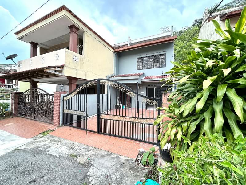 Rumah Teres 2 Tingkat untuk Dijual di Taman Melawati (Ulu Kelang) - Shafiq Muttalib - Exterior - PropertyGuru.com.my