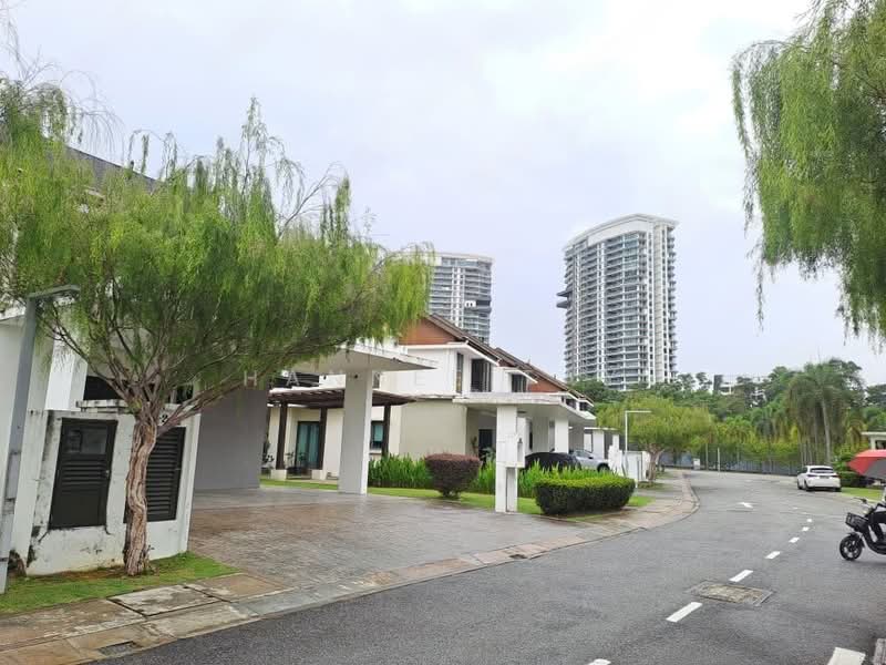 Semi-Detached House for Sale in Cyberjaya (Selangor) - Hannee Tay - Exterior - PropertyGuru.com.my