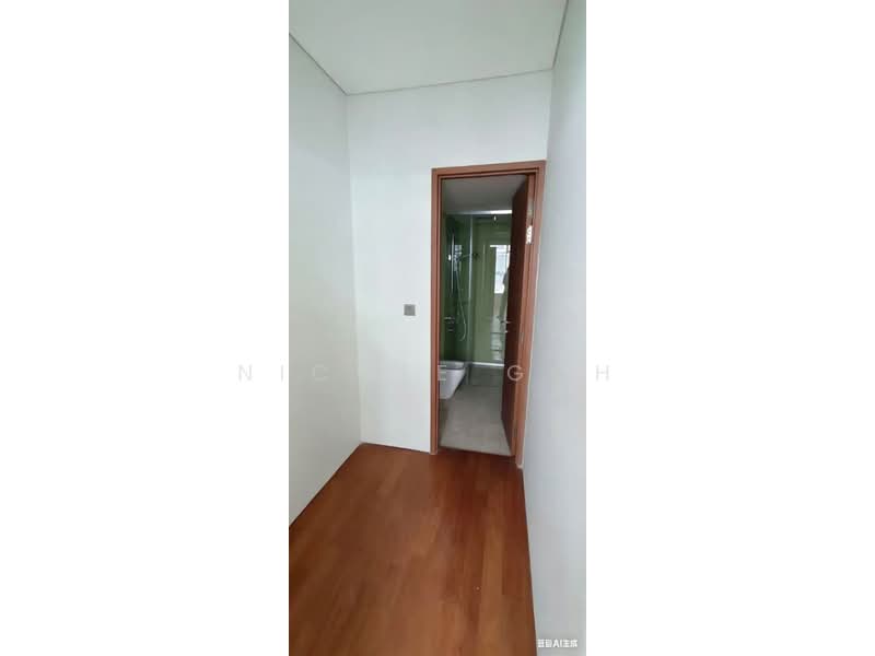 Service Residence for Sale at Sky Suites @ KLCC - Nicole Goh - Bathroom - PropertyGuru.com.my